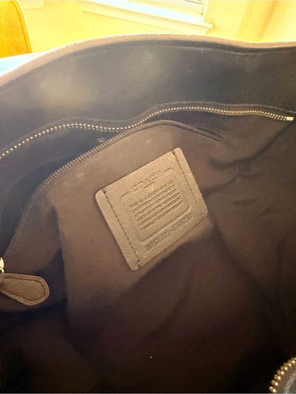 Coach Black Leather Men’s Tote Bag